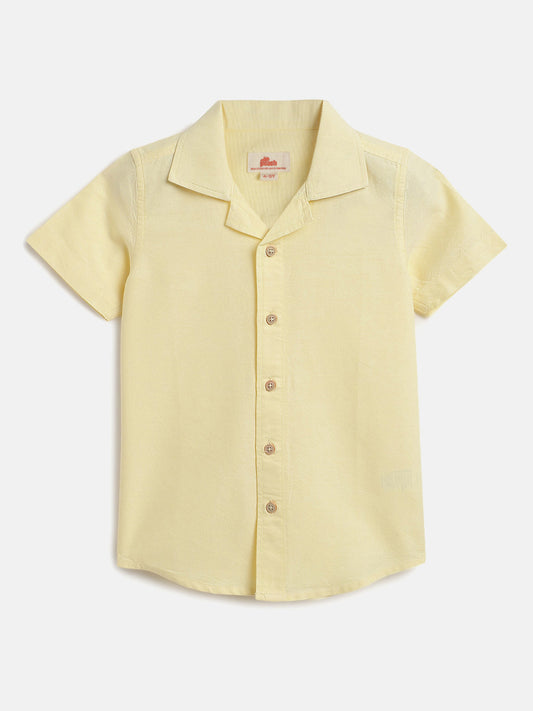 Yellow 100% Cotton Resort Collar Half Sleeve Casual Shirt