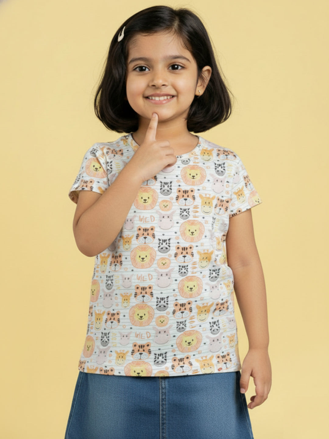 White 100% Cotton Regular Fit Animal Printed Short Sleeves T-shirt for Girls