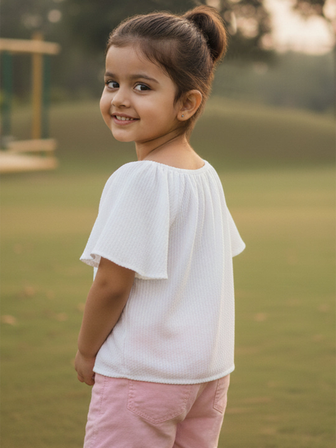 White 100% Cotton Seer Sucker Raglan Sleeves Tie-up Top