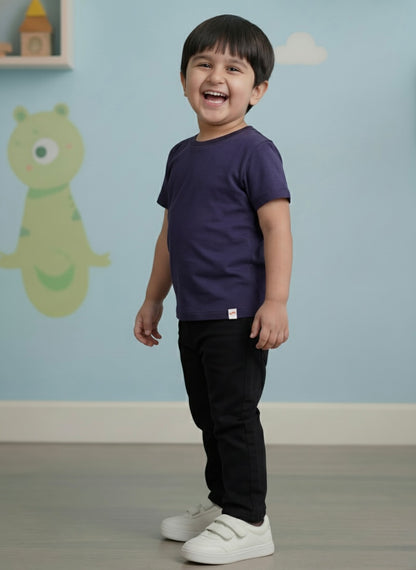 Black Cotton Relaxed Fit Smart Stretchable Jeans for Boys