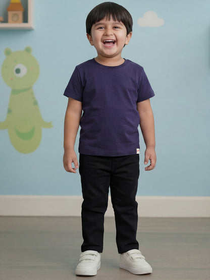 Black Cotton Relaxed Fit Smart Stretchable Jeans for Boys