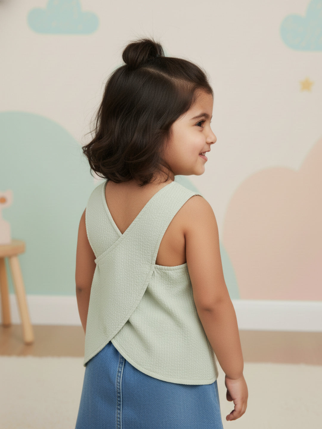 Pastel Green 100% Cotton Seer Sucker Cross Back Sleeveless Top